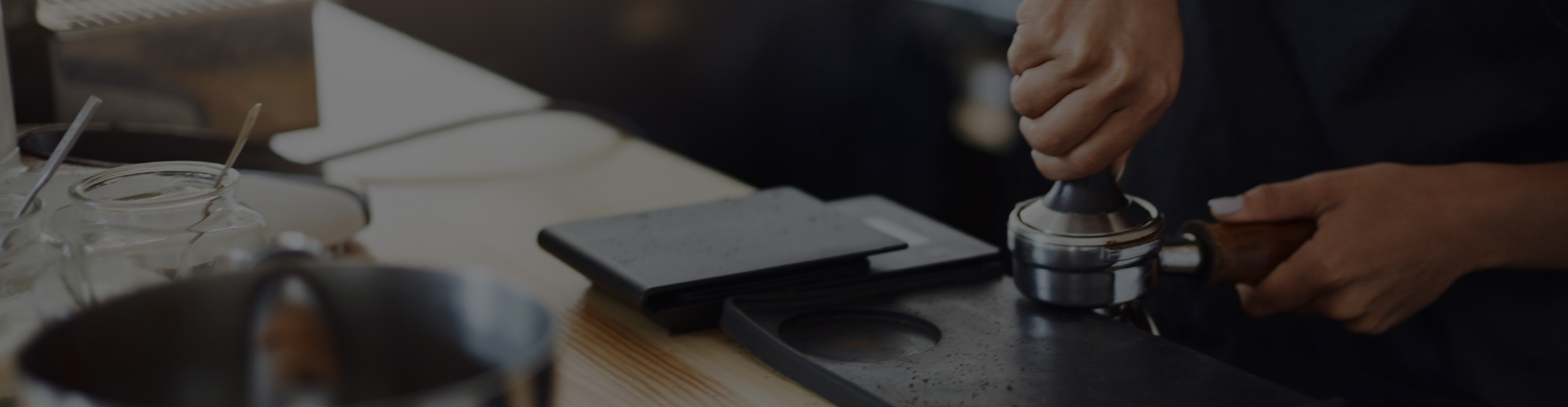 Tamping: ¿Presionar el café es necesario? ¿Cuál es el mejor método?