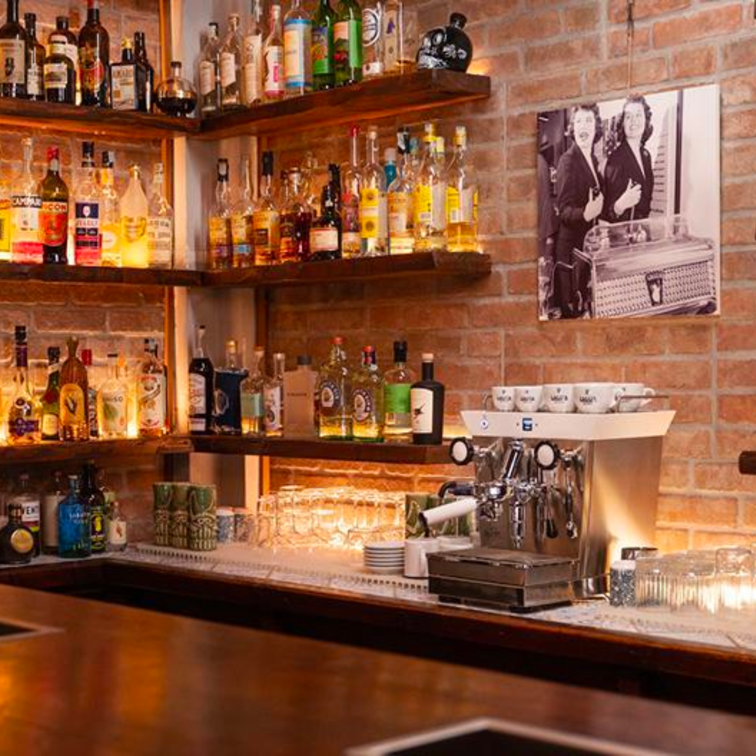 png_1500x1500_60206174